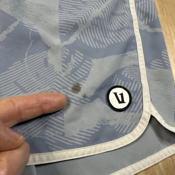 Vuori Cruise Board Shorts Mens Swim Trunks Floral V314 Blue Swim 7'' Size 33 - Picture 4 of 6